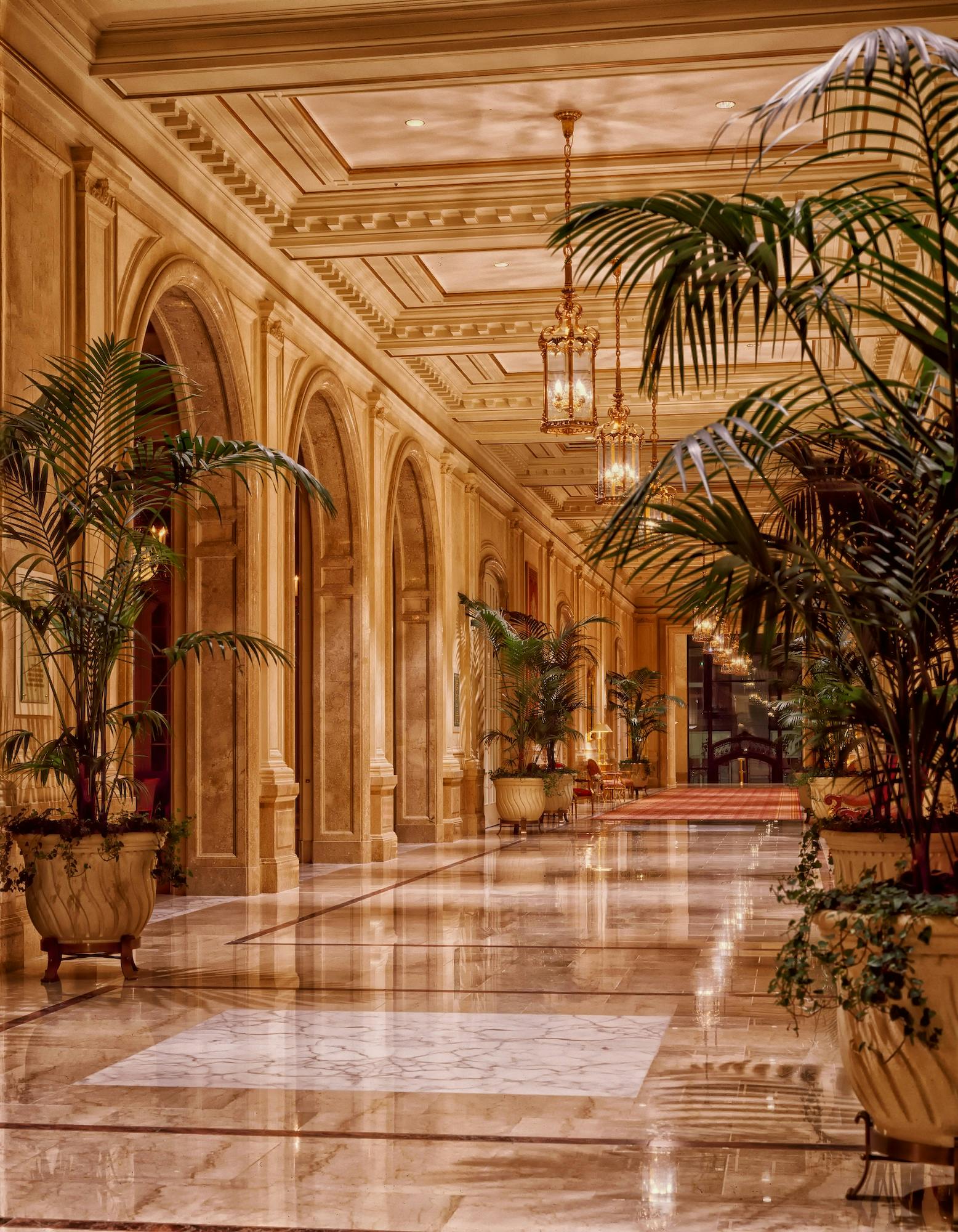Subvención para mejoras del hotel.